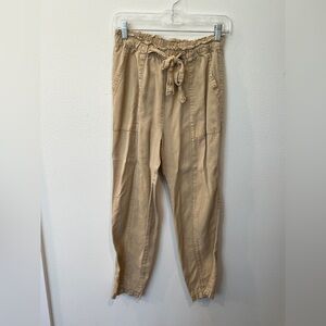 Aerie Beige Utility Joggers – Relaxed & Stylish Comfort